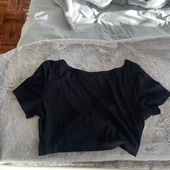 SHEIN twist front rib-knit crop top black size small - Picture 4 of 6